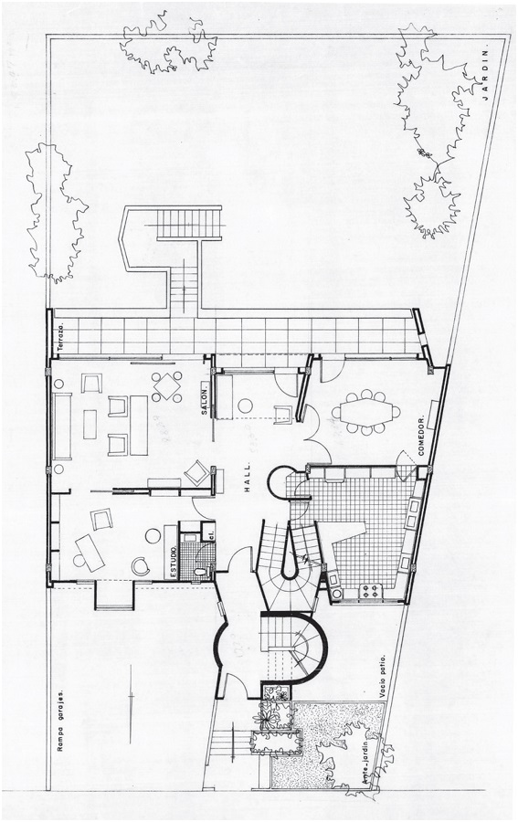 Casa Martínez. Primera planta.