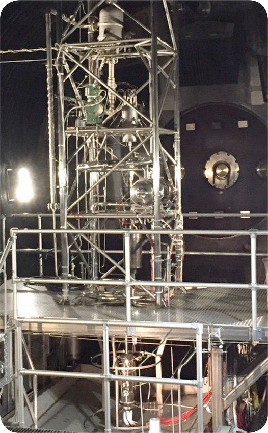 FSP TDU installed in Vacuum Facility 6 at GRC (Briggs et al.
2016).