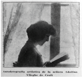 Autofotograf&iacute;a art&iacute;stica femenina en Arte y Trabajo