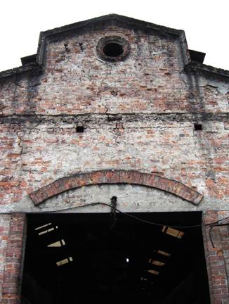 Estado actual de los Talleres de la Estación del tren de la Sabana. Aún en uso. 