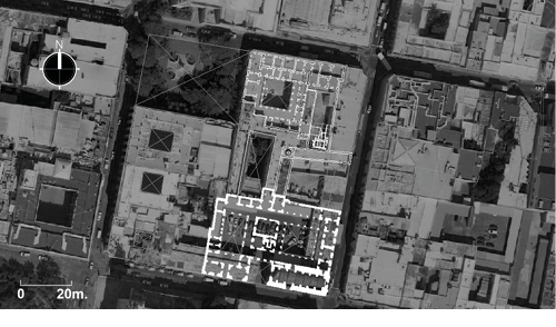 Manzana noreste de la Plaza Mayor de Mérida con el local de La Unión al norte y el ex hospital de Nuestra Señora del Rosario al sur*