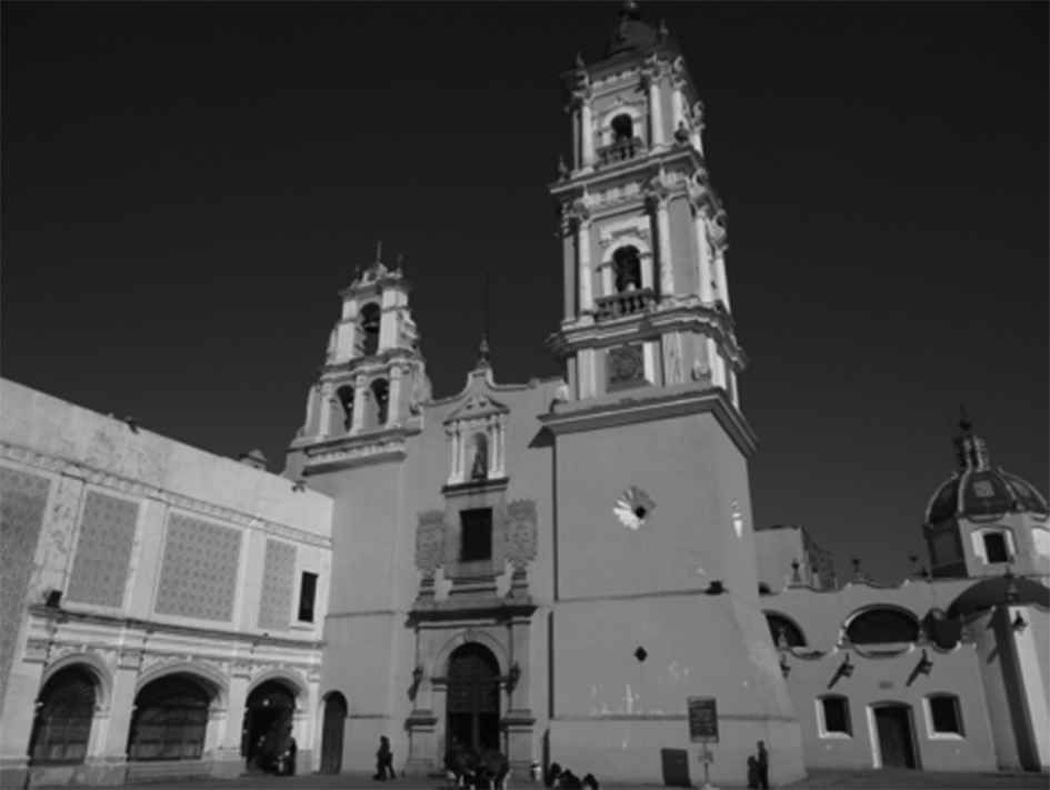 Figura 1. Fachada de la iglesia
del Carmen.