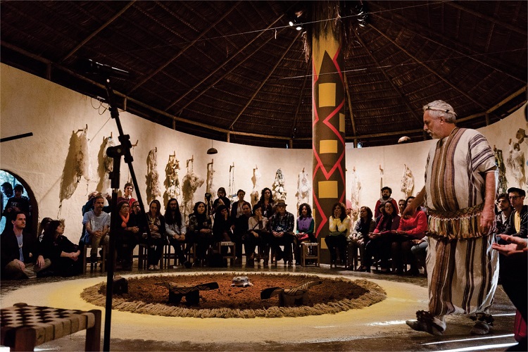 Site Bienal 2019
						8