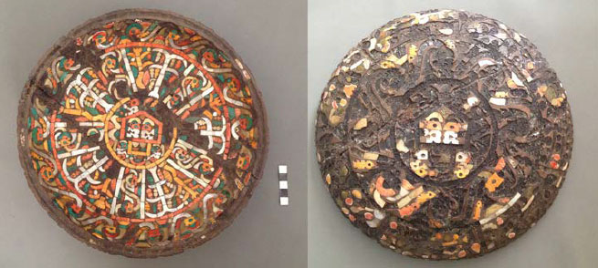 Interior y exterior del plato de madera con incrustaciones resguardado en el Museo Nacional de Arqueolog&iacute;a, Antropolog&iacute;a e Historia del Per&uacute; (MO 4430)