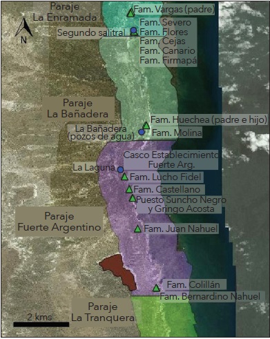 Localización de los parajes (sombreado de colores), puestos (triángulos verdes, georeferenciados) y puntos de referencia (círculos azul celeste, georeferenciados) a lo largo del camino de los pulperos (línea roja). Los límites divisorios entre parajes son aproximados