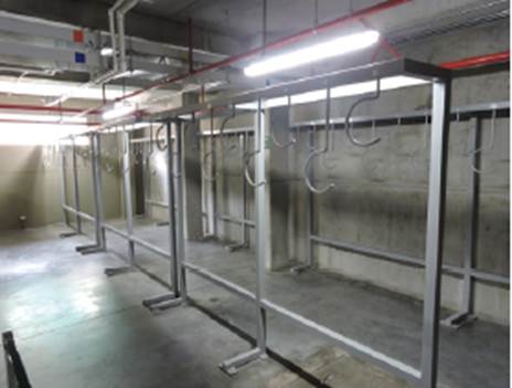 Biciparqueadero en la estaci&oacute;n Mirador de El Para&iacute;so