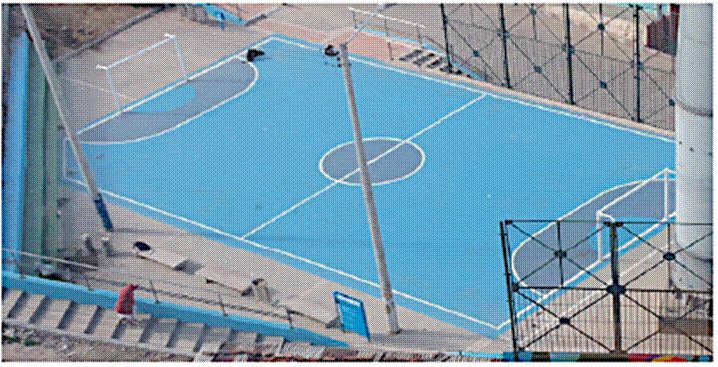 Cancha de f&uacute;tbol 5, con una esquina recortada