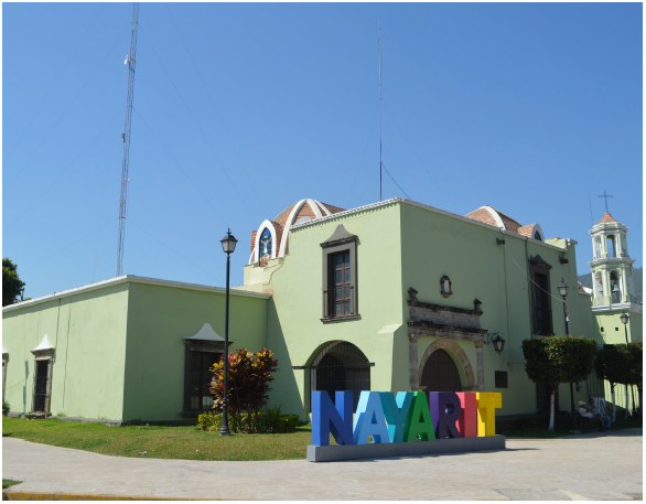 Acceso principal al convento de La Cruz