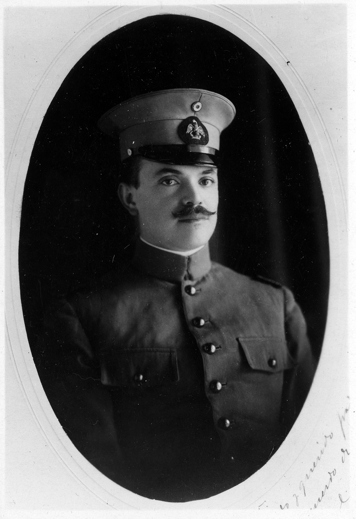 Francisco J. Múgica en Veracruz en 1915, poco antes de su llegada a Tabasco