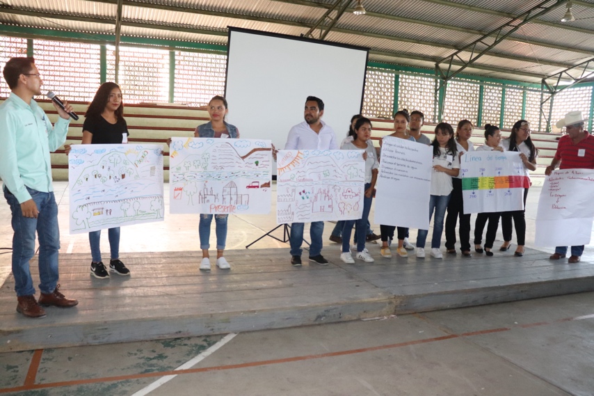 Exposici�n de resultados de las mesas de trabajo