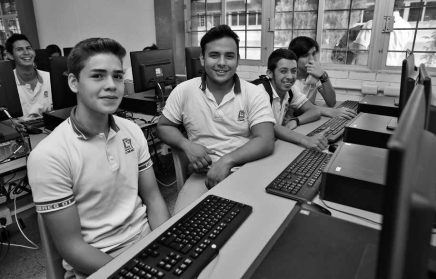 GOBIERNO DEL ESTADO DE SINALOA. Inauguración del ciclo escolar 2015-2016 del Colegio de Bachilleres del Estado de Sinaloa, agosto de 2015.