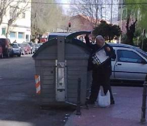 Pobreza en Espa&ntilde;a Fuente. Estudiante NJ.