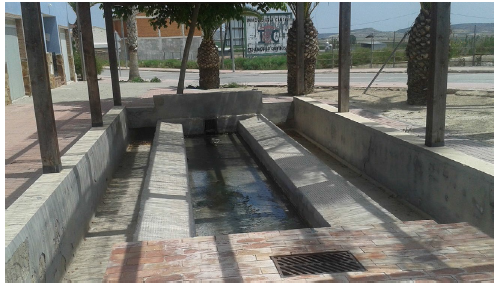 Antiguo lavadero que se nutría de
las aguas de la fuente tradicional de Yéchar