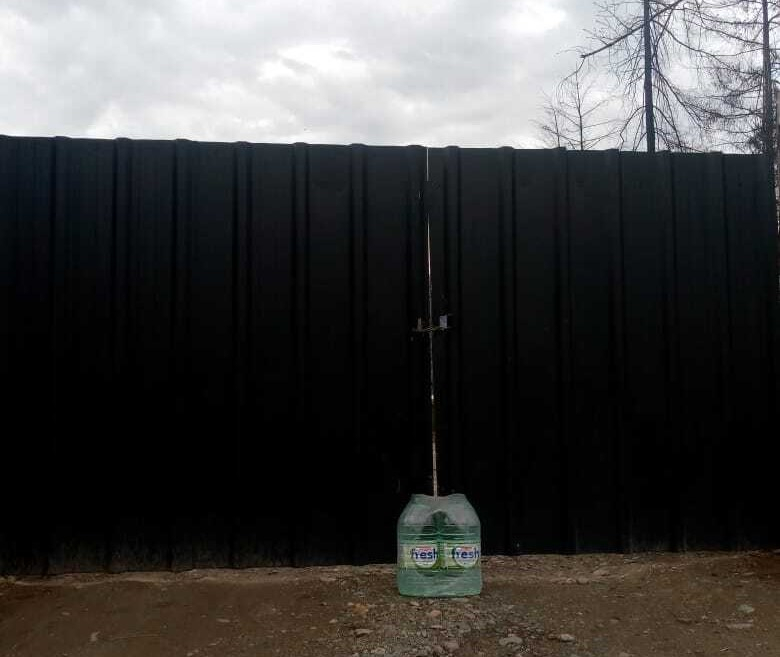 El agua para el pinar despu&eacute;s del incendio.