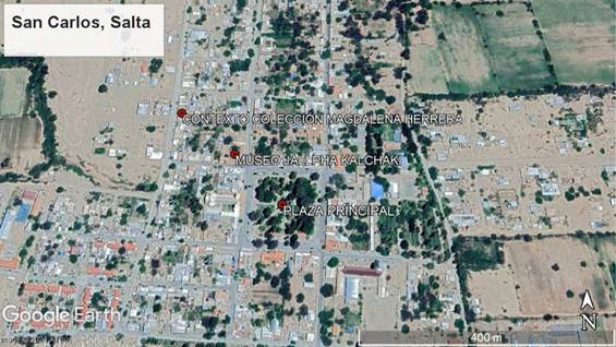 Imagen satelital del actual pueblo de San Carlos, ubicaci�n de la plaza principal, el Museo Jallpha Kalchaki y del contexto de hallazgo de la colecci�n analizada.