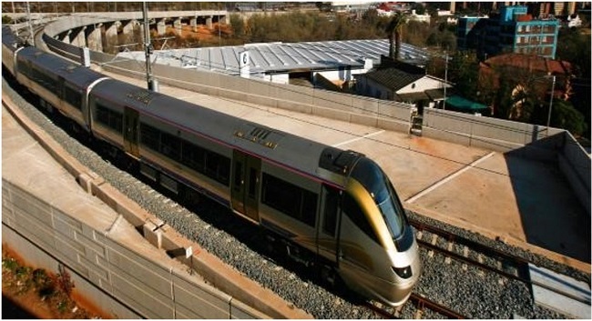 - Fundamentos dos transportes p&uacute;blicos propostos pelo IPGUL (2015)
					
