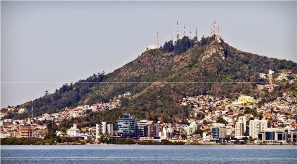- Morro da Cruz cliff. Source: Rui Machado (2011).