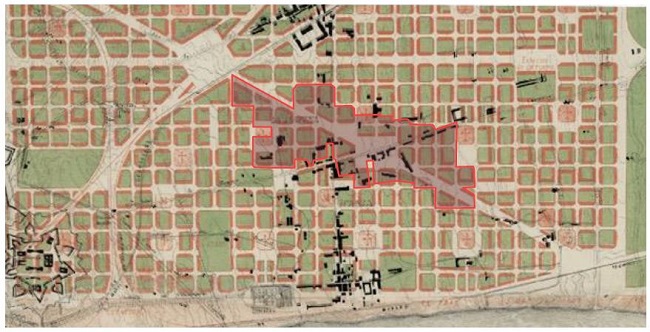 Projeto de Cerdà, 1859. Enquanto Barcelona avança pacientemente com o projeto de Ensanche, Sant Martin parece viver de costas para isso. Quando a malha ortogonal alcança a Praça das Glories, aquelas tramas suburbanas consolidam seu tecido irregular e frequentemente, à margem das previsões oficiais, dobram pequenas ruas ao redor dos eixos tradicionais, com extensões menores que consolidam caminhos tradicionais e fazem surgir pequenas praças e equipamentos singulares (prefeitura, mercado e outros). As duas linhas férreas à França e a nova linha sobre a avenida Meridiana contribuem ainda mais para reforçar seu isolamento. 