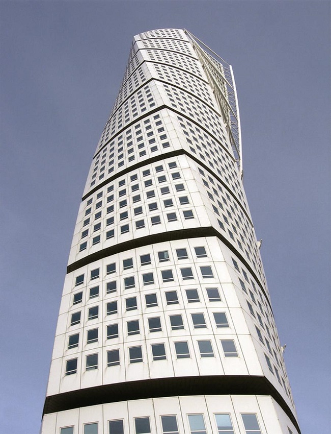 The Tower “Turning Torso” in Malmo (Sweden), architect S. Calatrava (2005).