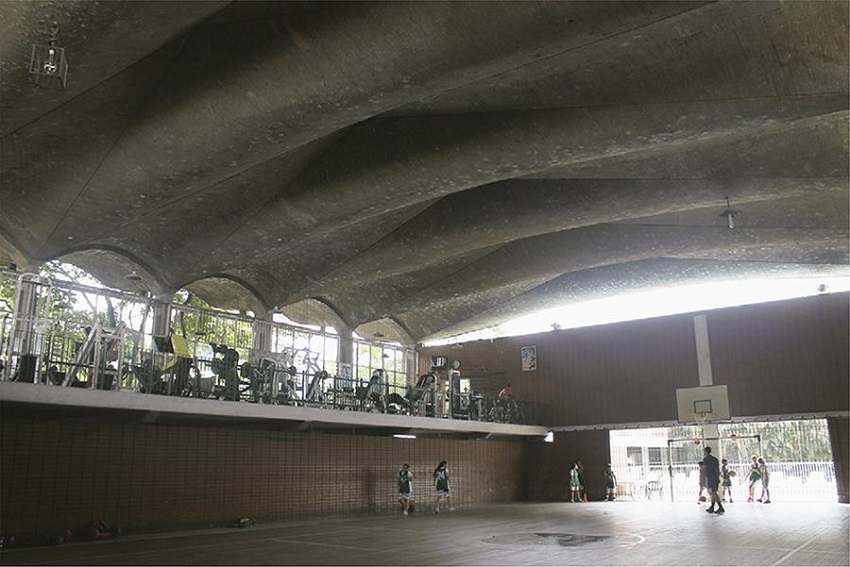 Club Deportivo K-O, arquitecto J. Perea, 1962. Figure 15. K-O Sport Club, architect J. Perea, 1962.