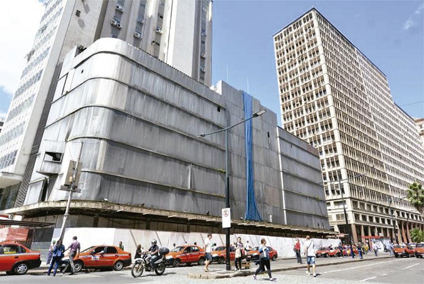 Edifício Guaspari e avenida Borges de Medeiros, Porto Alegre, sequência cronológica. Figure 7. Guaspari Building and Borges de Medeiros Avenue, Porto Alegre, chronological sequence.