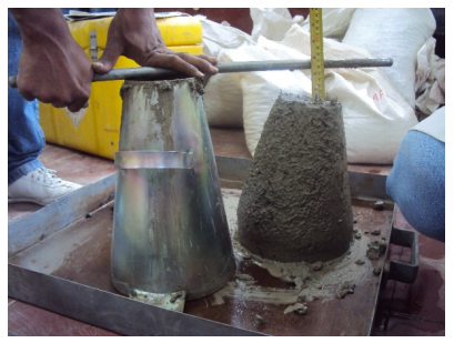 Mezcla M-R; ensayo de asentamiento.