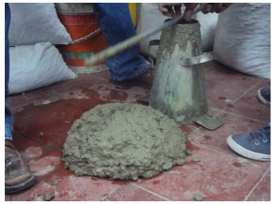 Mezcla M-C; ensayo de asentamiento.