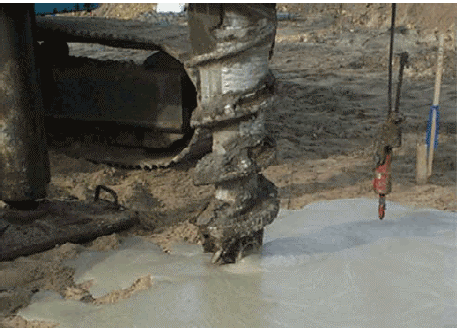 Excavaci&oacute;n pilote tipo CFA [6].