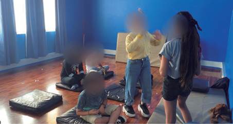 Teatro social, representaci&oacute;n sala de clases