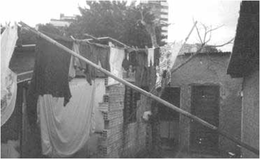 Antigua Villa das Placas.