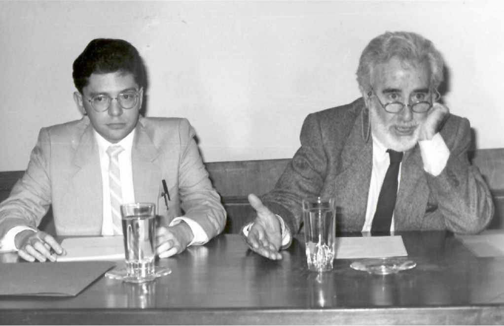 Carlos Castilla del Pino y el autor de este art�culo en un homenaje a Lafora. Ateneo de Madrid, 1986