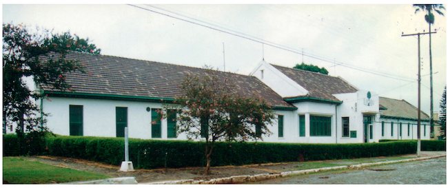 Hospedaria da Swift em Rosário, Rio Grande do Sul. Fotografia de Philip Gunn, 1997