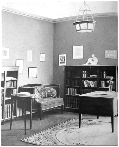 Paul Follot, chambre à coucher, Salon de la Société des artistes décorateurs, 1923, Paris. 