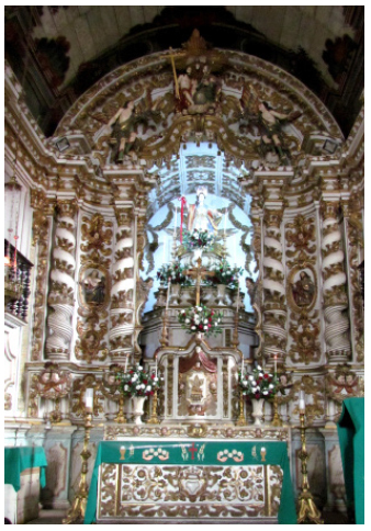 Ret&aacute;bulo-mor da igreja Matriz de Santa Luzia, Santa Luzia (2017). 