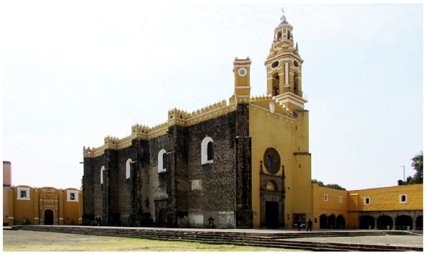 Convento franciscano de San Gabriel, en Cholula, México.