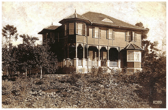 Foto da d&eacute;cada de 1920 do Casar&atilde;o Zipperer.