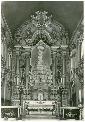 Vista do Altar-mor (fotografias de novembro de 1937 de G. Graeser).