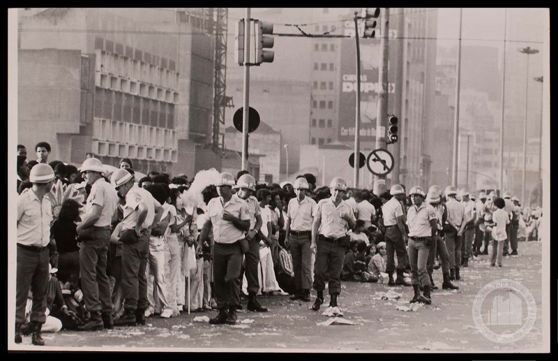 - rea de disperso dos desfiles na Avenida Tiradentes, 1979.