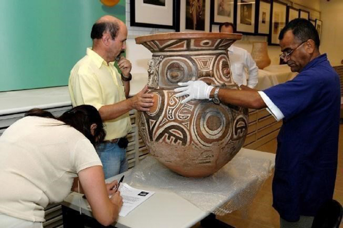 Vistoria t�cnica do MAE-USP.