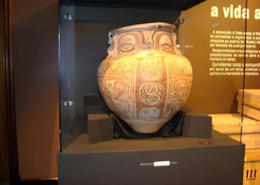 A vida ap�s a vida: testemunhos da passagem, realizada em 2009 nos Pal�cios do Governo.