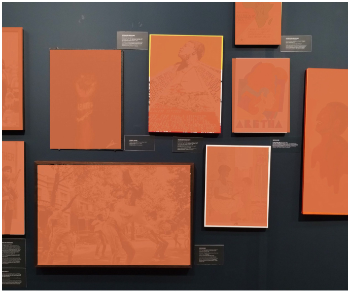 Disposi��o aleat�ria de etiquetas e as suas respectivas obras. Exposi��o Funk (MAR).