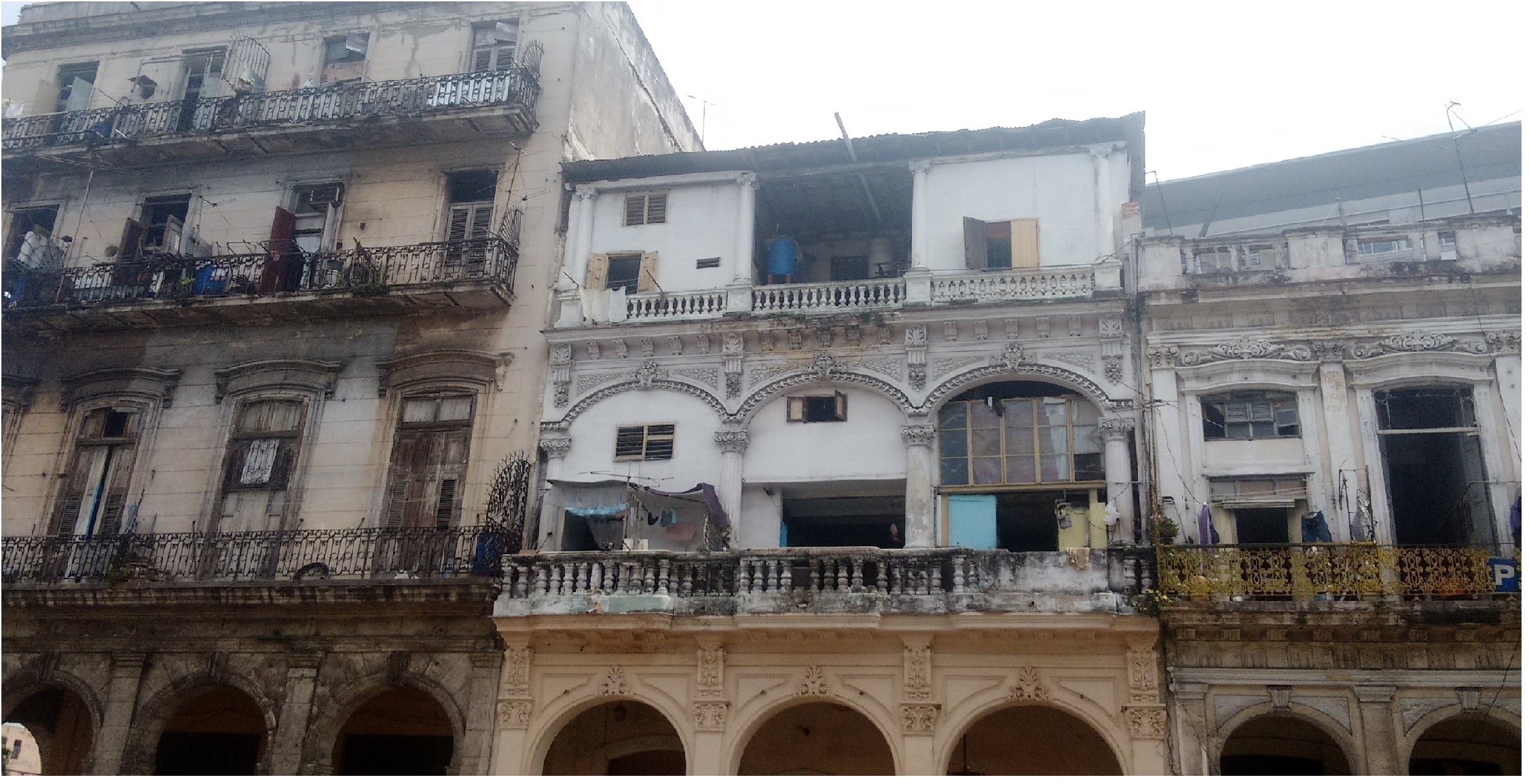 Group of houses close to the Hotel Parque Central. Source: fieldwork (2018)