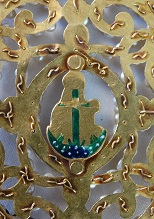 Joya de pecho con la
Virgen con el Niño. La Palma, c. 1705.