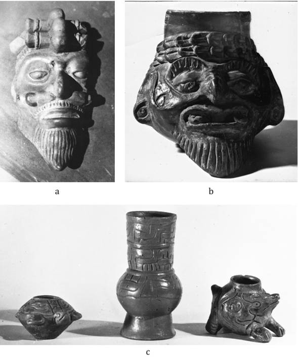 Vasijas Tohil Plumbate procedentes de Muxbal.