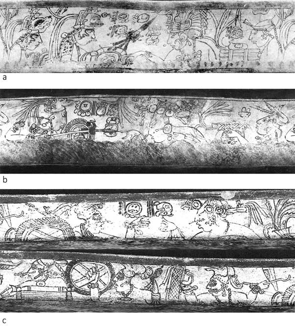 Ejemplos de las escenas de la confrontaci&oacute;n: a) K4117, b) el dios del ma&iacute;z pone su dedo en la punta de lanza de su oponente, K2710, c) los due&ntilde;os de la tierra atacan al dios del ma&iacute;z, K5002. Fotograf&iacute;as de Justin Kerr.