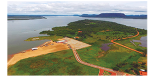 Vista a&eacute;rea da praia
  e do cal&ccedil;amento em Baba&ccedil;ul&acirc;ndia: uso dos royalties. 
