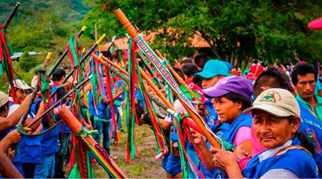 Guardia indgena de la Asociacin de Cabildos Indgenas del Norte del Cauca (ACIN). 