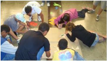 Produ&ccedil;&atilde;o coletiva com o Tangram.