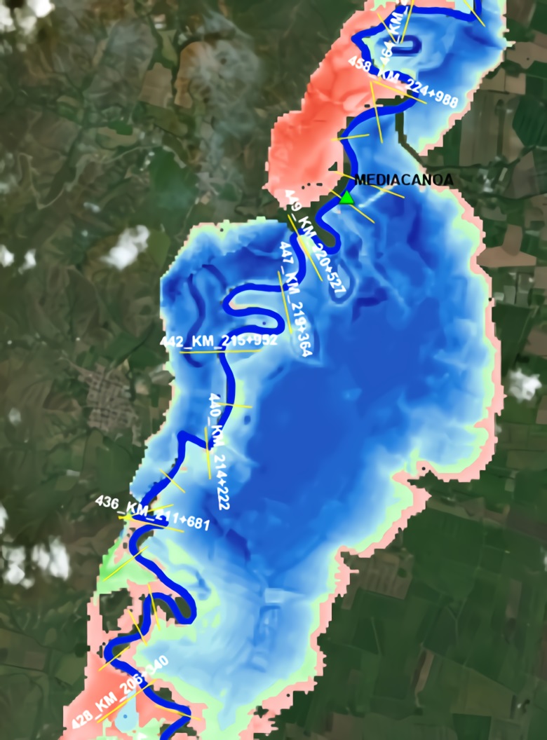 Delimitation of the hydrological component: blue area (flooded area Rt 5), green area (flooded area Rt 15) and red area (flooded area Rt 100)
