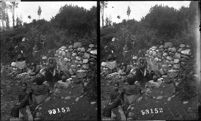 Wash Day. Cuzco. Per&uacute;. Keystone-Mast
Collection, UCR/California Museum of Photography, University of California at
Riverside. Impresi&oacute;n fotogr&aacute;fica 7,18 &times; 4,18 pulgadas. Registro 1996.0009.X93152.